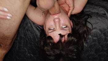 Disoriented tourist is persuaded to have double vaginal penetration