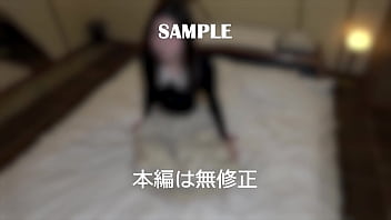 【素人・人妻】りなvol 02 純白の下着が良く似合う顔もスタイルも最上級な人妻とハメ撮り。電マと他人棒での執拗な攻めで悶えイキ狂う美人妻の妖艶な姿をお楽しみください。