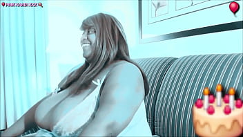 Girlfriends birthday revenge trip