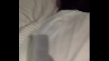 Maridos que emprestam esposas