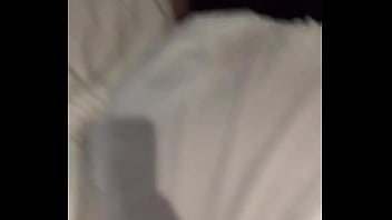 Maridos que emprestam esposas