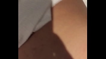 Maridos que emprestam esposas