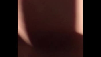 Maridos que emprestam esposas