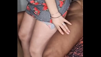 A ella le encanta mamar guebo