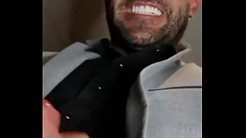 I come home very horny and i need to touch myself and cum