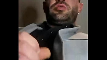 I come home very horny and i need to touch myself and cum