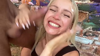 Pretty easy to make me happy ️