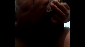 Squeezing on them big titties