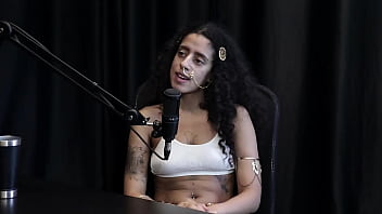 Gosta de sentir o pau entrando começou a cobrar pela sua paciência tirava foto pelada pra tocar siririca e prostituição é pra quem gosta de gente bibi hourani watch sheer red