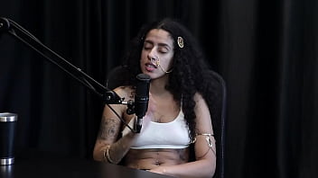 Gosta de sentir o pau entrando começou a cobrar pela sua paciência tirava foto pelada pra tocar siririca e prostituição é pra quem gosta de gente bibi hourani watch sheer red