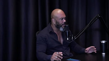 Gosta de sentir o pau entrando começou a cobrar pela sua paciência tirava foto pelada pra tocar siririca e prostituição é pra quem gosta de gente bibi hourani watch sheer red