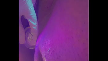 Fat ebony pussy filled with soda can