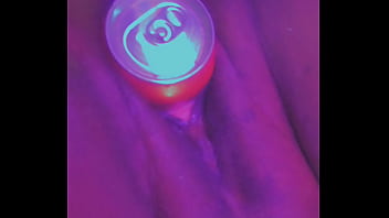 Fat ebony pussy filled with soda can