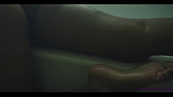 Sanktor sexy maid solo masturbates in the bathroom