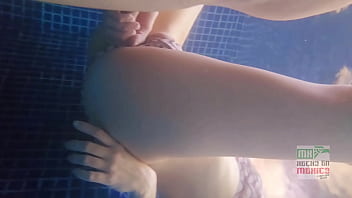 Casada en hotel de chapala celebrando su aniversario para su esposo