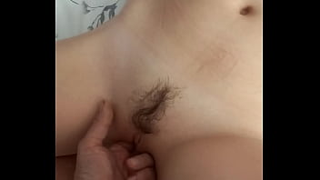 Ласкаю девушку рукой