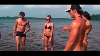 Cute babe gets cunt hammered by black