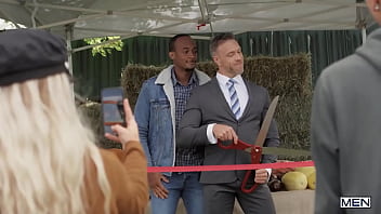 Wide Country Hole Men thumbnail