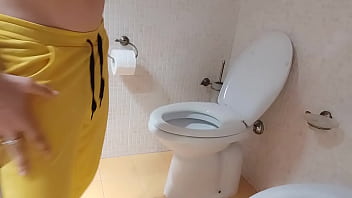 K bill cosplay a long pee to show you