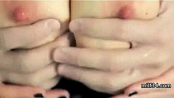 Hot cougar bangs cub