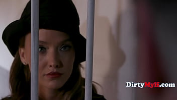 Milf has sticky hands & a wet pussy