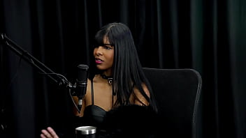 Chegou a voltar atrás mas decidiu tentar de novo grava collabs e teve experiências de podolatria com o cliente que bebia xixi juh jackson watch sheer red