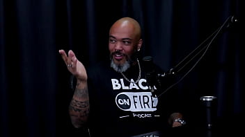 Chegou a voltar atrás mas decidiu tentar de novo grava collabs e teve experiências de podolatria com o cliente que bebia xixi juh jackson watch sheer red