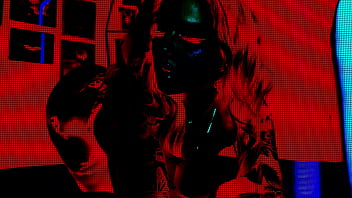 Goth girlfriend keisha grey receives a delightful pussy pounding and facial