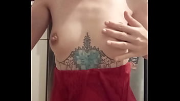 Bonjour mes coquins je vous offre le café