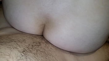 Aí meu cu porra essa não é minha buceta tira quero cagar