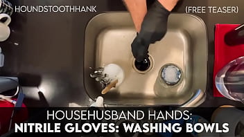 Househusband nitrile gloves washing bowls