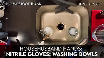 Househusband nitrile gloves washing bowls