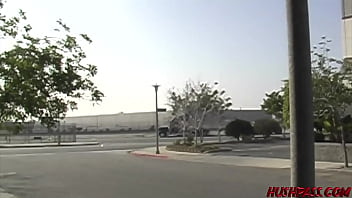 Look out la desire is giving outdoor blowjobs today