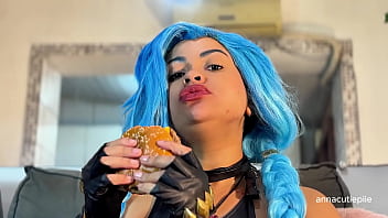 Jinx cosplay eating mcdonald’s with burps and belly noises