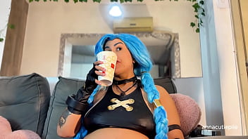 Jinx cosplay eating mcdonald’s with burps and belly noises