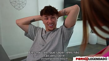 Legendado meio irmão duvidou ser ela era boa no sexo oral