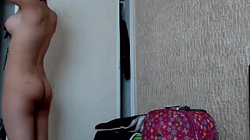 Teen on christmas shows her tits