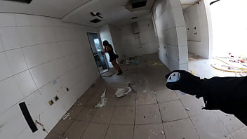 A polícia apareceu entre gritos e risos bastidores sem cortes do halloween 2025