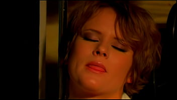 These skanks love the tropical islands