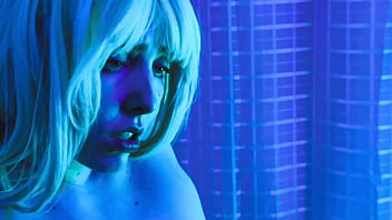 Kink barbie is addicted to feet and pussy