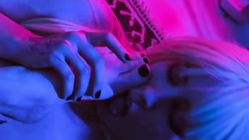 Kink barbie is addicted to feet and pussy