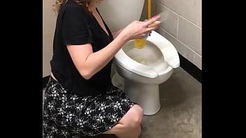 Brunette milf pissing & teasing you with sexy butt