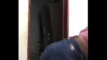 Ninfeta dançando funk