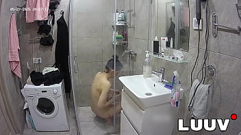 Luuv tattooed alice gets ready for the evening reality show segment in the shower