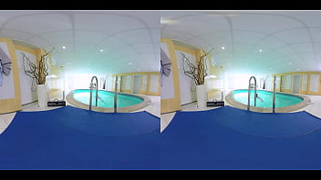 Wet vanessa 1920x960