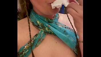 Elf sucks her own pee from toilet paper