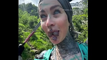 Let’s enjoy a naughty hike ️