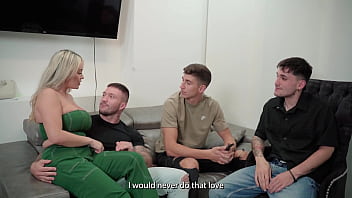 Trailer hot wife le pone los cuerno al marido con los amigos el se entera y terminaron haciendo un gangbang