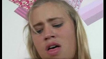 Junge teen blond rasiert