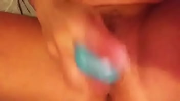 Homemade milf dildo play squirting machine